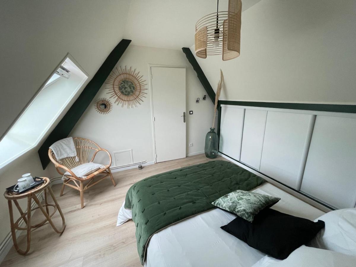 Bed and Breakfast Le Doux Refuge Esquay-sur-Seulles Esterno foto
