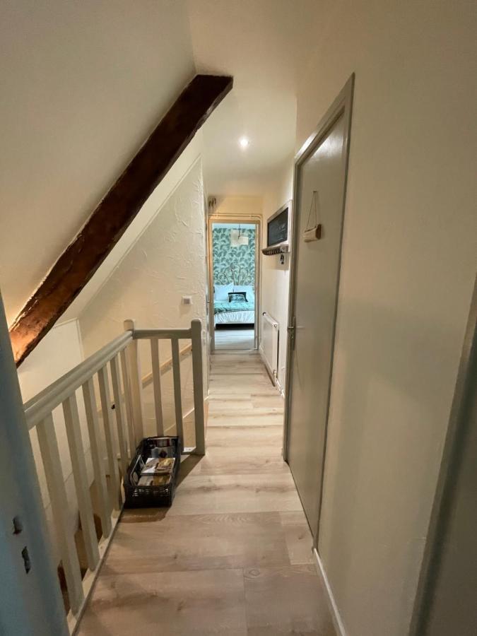 Bed and Breakfast Le Doux Refuge Esquay-sur-Seulles Esterno foto
