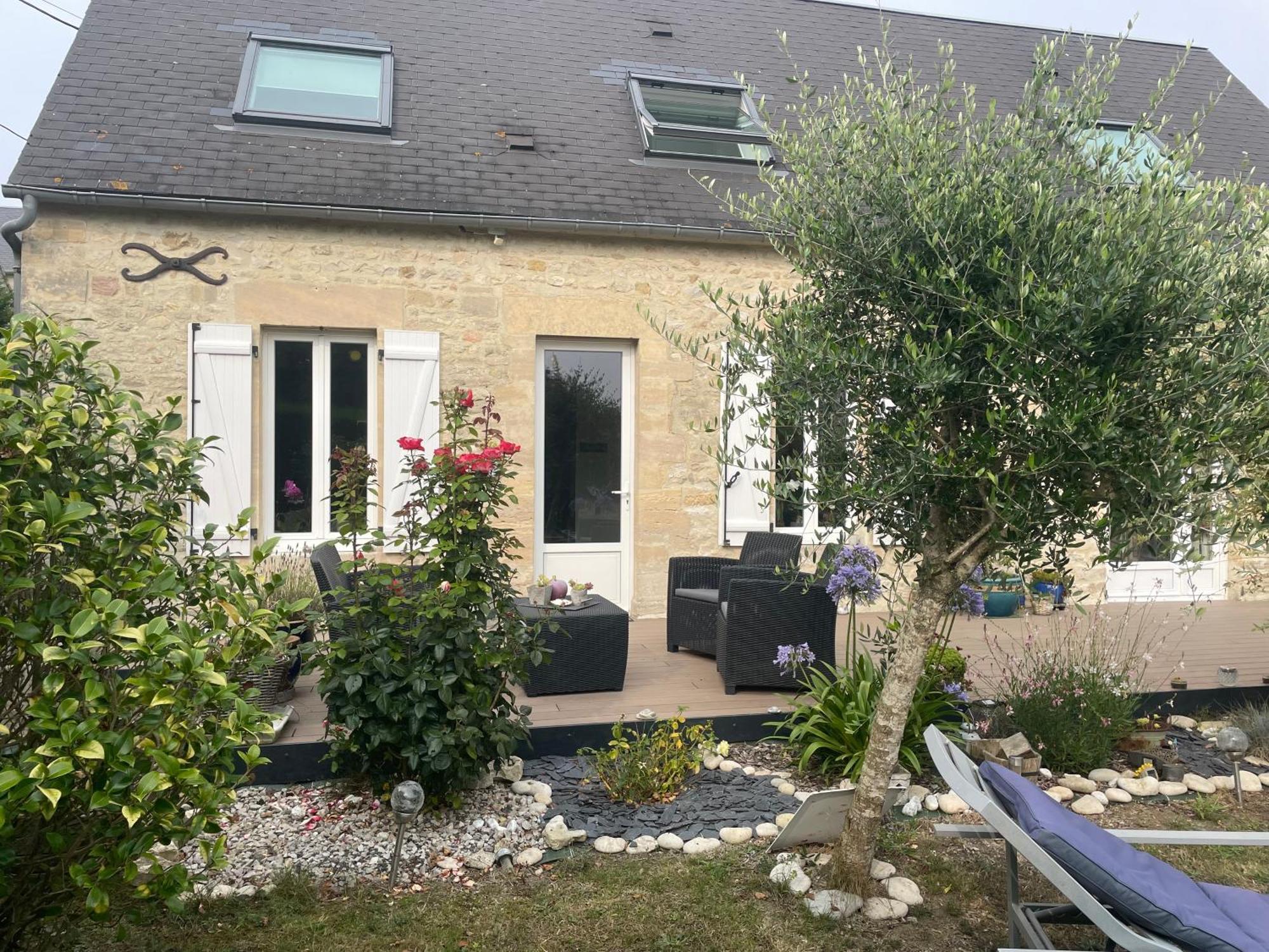 Bed and Breakfast Le Doux Refuge Esquay-sur-Seulles Esterno foto